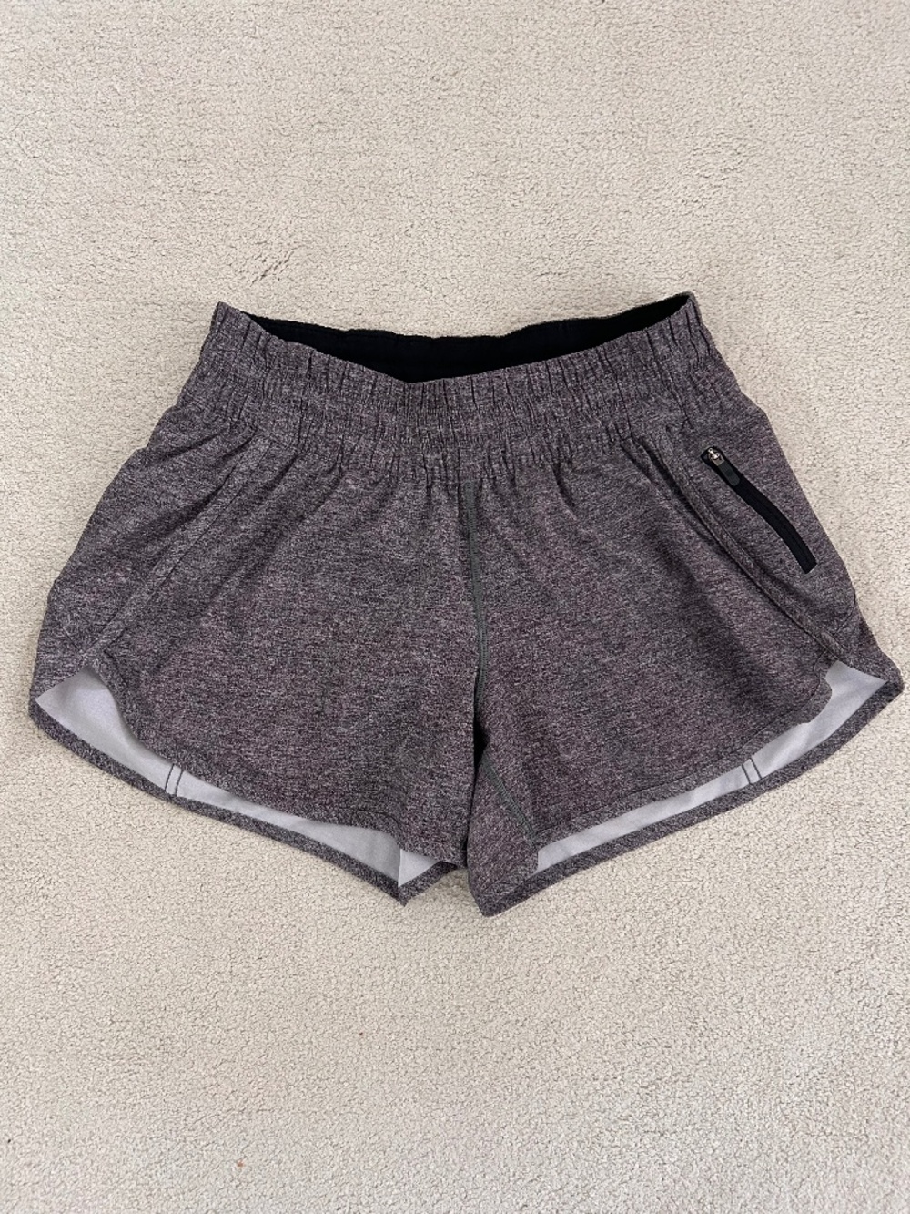 Lululemon size 8 shorts